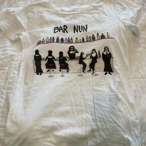 Unfortunate Portrait T Shirt Bar Nun size XS